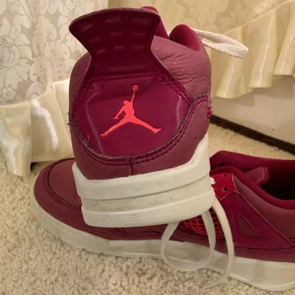 Nike air Jordan retro 4 Girls high top leather sneakers